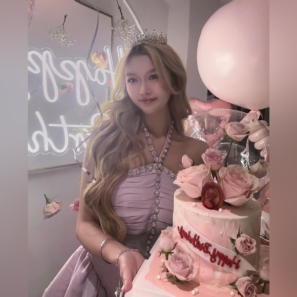 Self-portrait Crystal embellished halter neck mini dress lilac - Picture 1 of 9